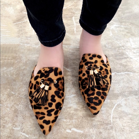 (LAST 2) Sadie Oxford Mules in Leopard Print - Picture 3 of 4